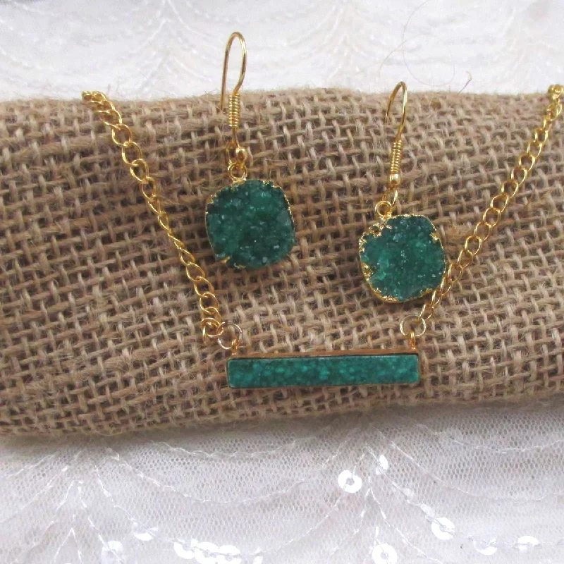 Emerald Green  Druzy Bar Pendant on Gold Chain Necklace & Earrings