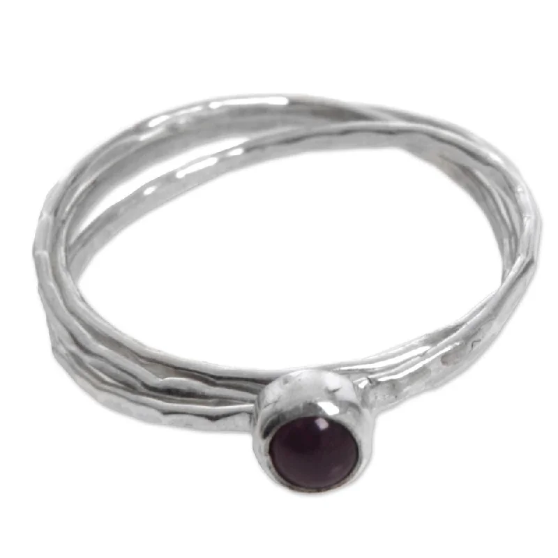 NOVICA Handmade Sterling Silver 'Magical Essence in Red' Garnet Ring (Indonesia)