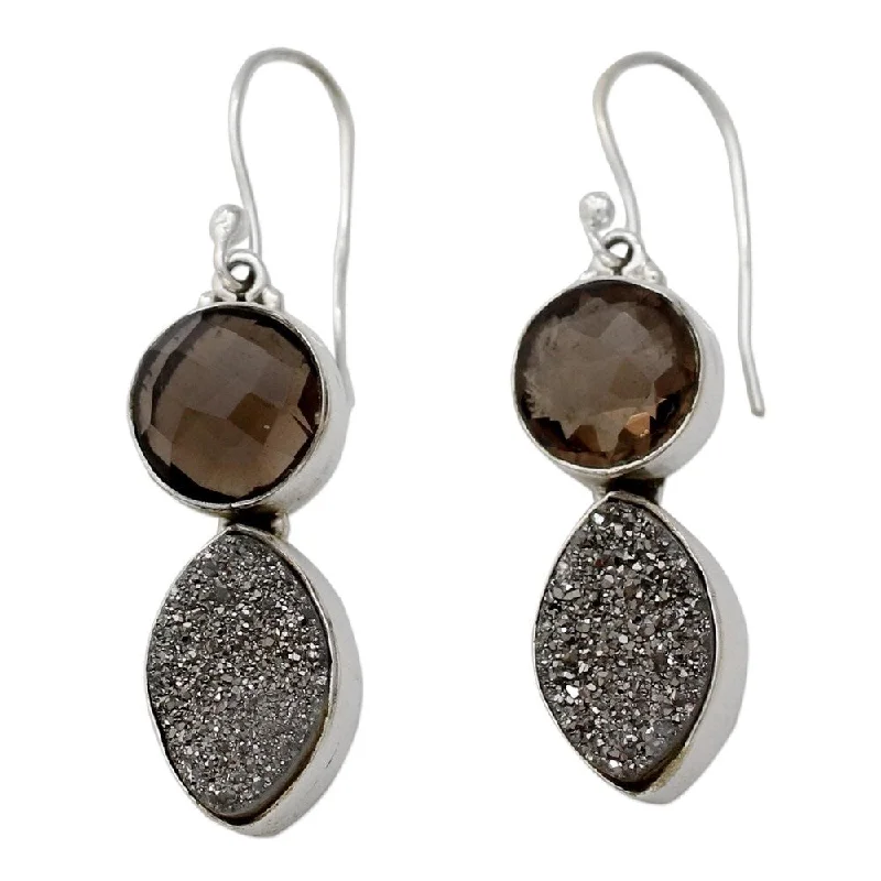 Handmade Sterling Silver 'Stormy Night' Drusy Smoky Quartz Earrings (India) - 1.7*0.4