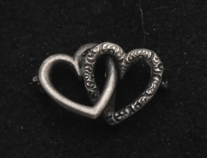 Vintage Sterling Silver Interlocking Hearts Pendant/Brooch (MISSING PIN)